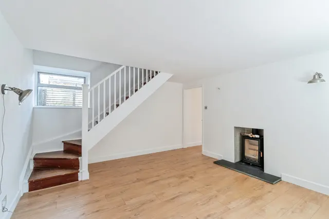 Bath Road, Colerne, SN14, photo 2
