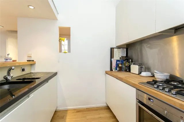 Prince of Wales Road, Kentish Town, NW5, photo 2