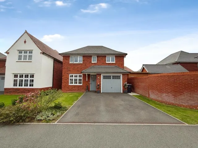 Chandler Street, Little Sutton, photo 1