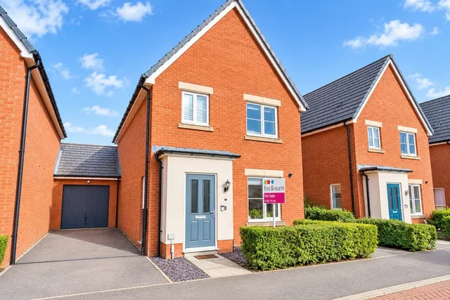 Le Marechal Avenue, Bursledon, SO31, photo 1