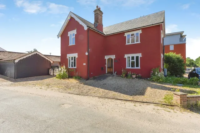 Station Road, Yaxham, Dereham, Norfolk, NR19, photo 1