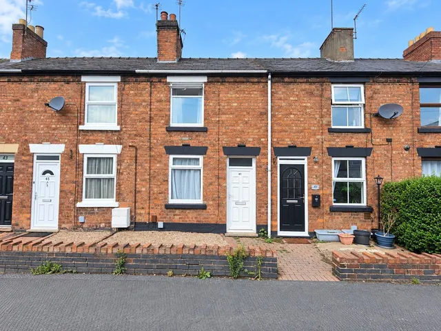 North Street, Cannock, Staffordshire, WS11, photo 1