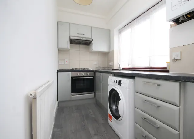 The Drive, Golders Green, NW11, photo 3