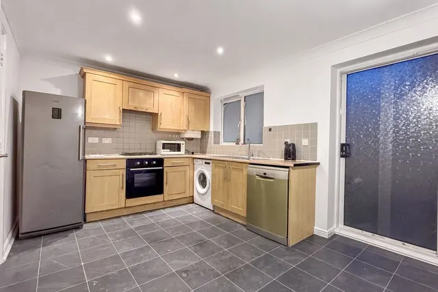 Redgrave Close, Gateshead, NE8, photo 3