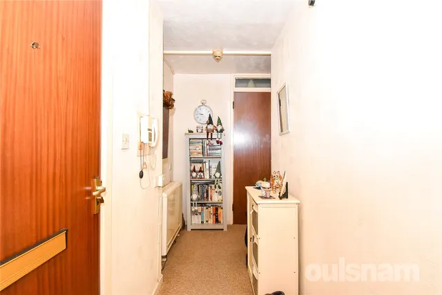 Photo 2 — Haunch Lane, Kings Heath, Birmingham, West Midlands, B13 0PN