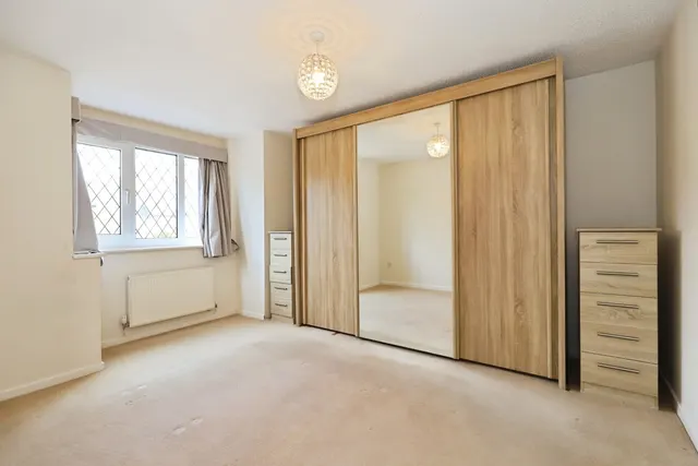 Court Close, Kidderminster, DY11, photo 3