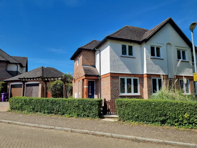 Furlay Close, LETCHWORTH GARDEN CITY, photo 1