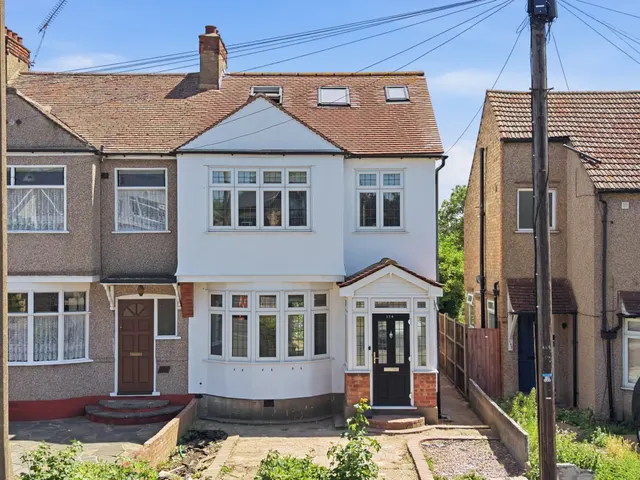 Wingletye Lane, Hornchurch, RM11 3AR, photo 1