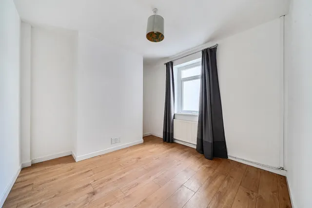 Crofts Street, Roath, CF24, photo 3