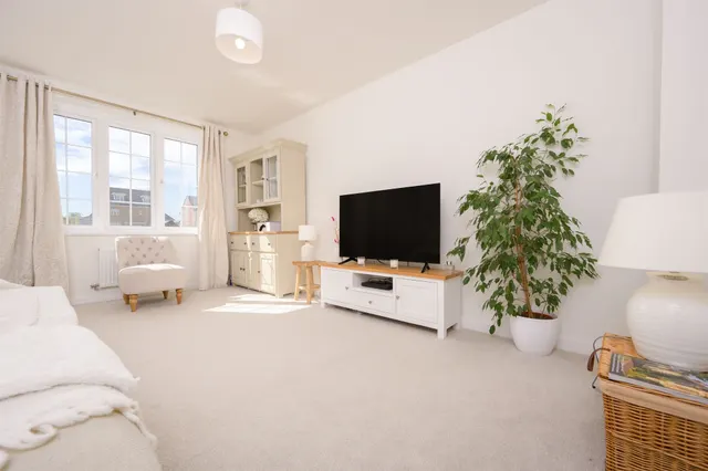 Dunlin Drive, Kettering, NN14, photo 3