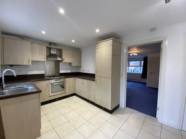 Bluebell Drive, Sittingbourne, ME10, photo 2