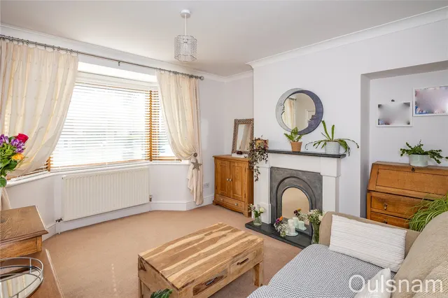 Photo 3 — Perryfields Crescent, Bromsgrove, Worcestershire, B61 8ST
