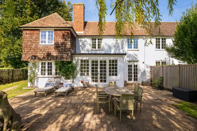 Dog Lane, Childrey, OX12, photo 1