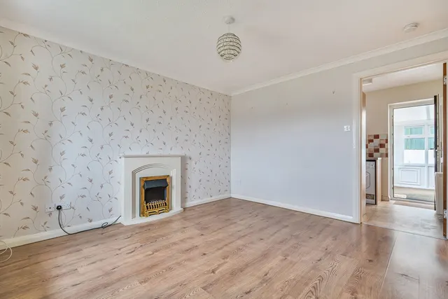 St. Therese Close, Callington, PL17, photo 2