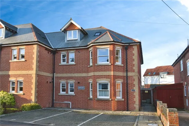 Duttons Road, Romsey, SO51, photo 1