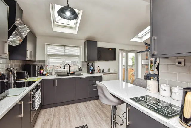 Devonshire Road, Morecambe, LA3, photo 3