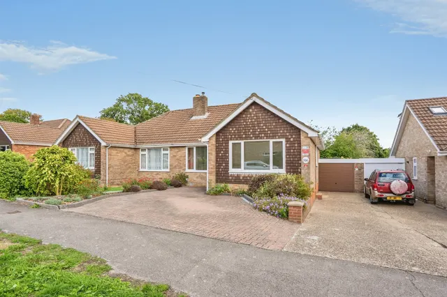 Cherry Tree Avenue, Waterlooville, PO8, photo 1