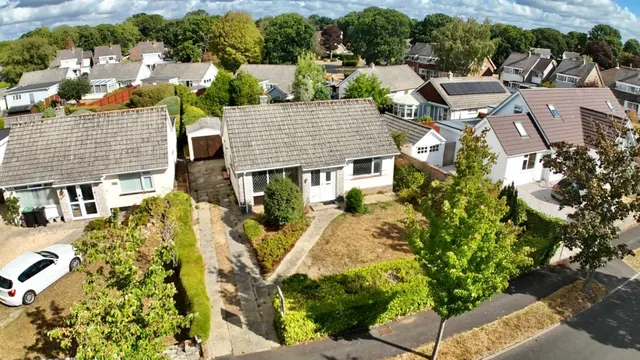New Milton, Hampshire, photo 1