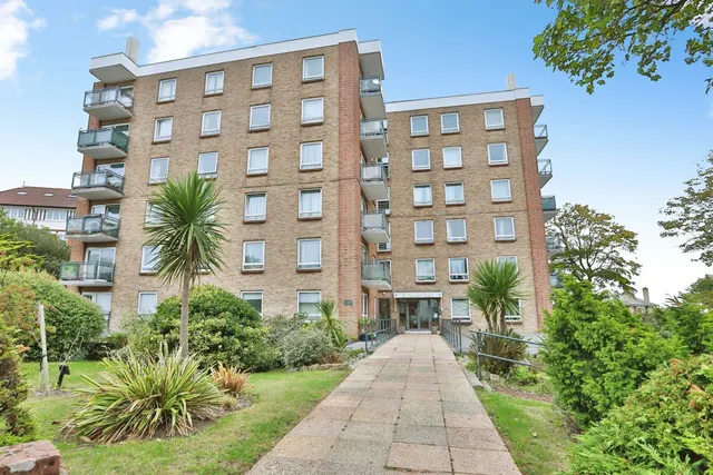 Owls Road, Bournemouth, photo 1