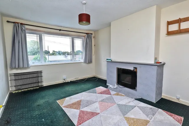 Ramsden Avenue, Nuneaton, CV10, photo 2