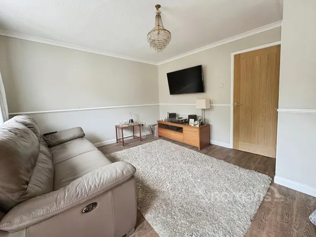 Durand Road, Earley, RG6, photo 3