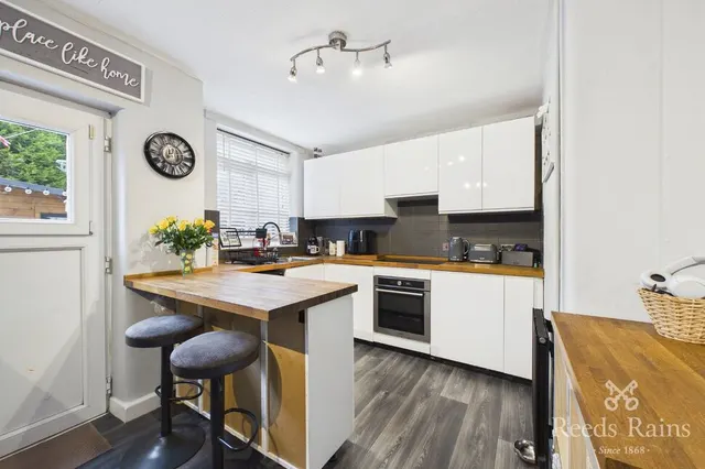 Wensley Road, Stockport, SK5, photo 3