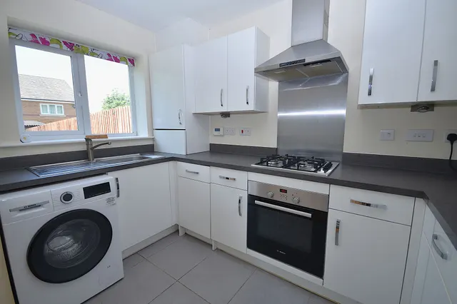 Webbs Close, Macclesfield, photo 3