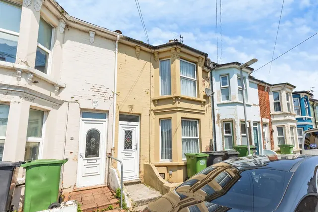Grove Road, Hastings, photo 1