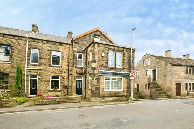 Rochdale Road, Ripponden, SOWERBY BRIDGE, photo 1
