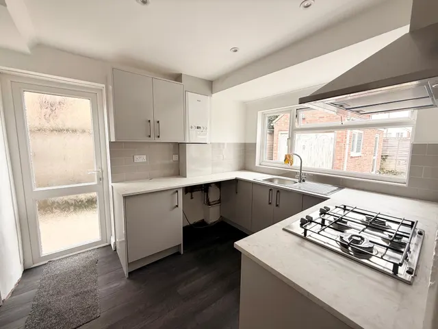 Photo 3 — Wythburn Close, LOUGHBOROUGH