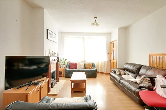 Balmoral Road, Enfield, photo 2