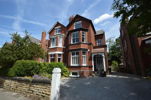 Lea Road, Stockport, photo 1