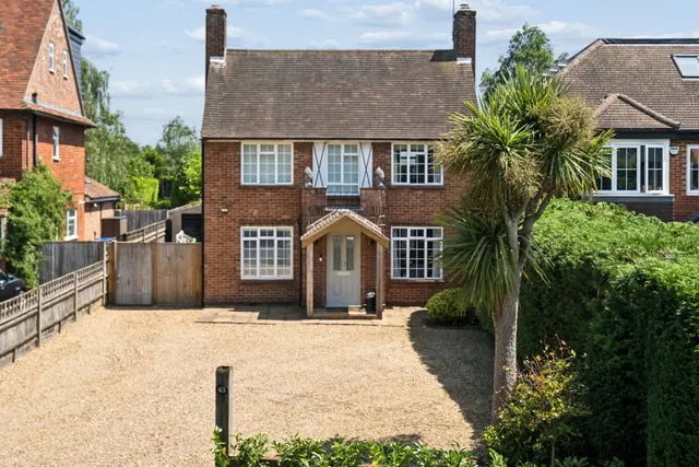 Lakes Lane, Beaconsfield, HP9, photo 1