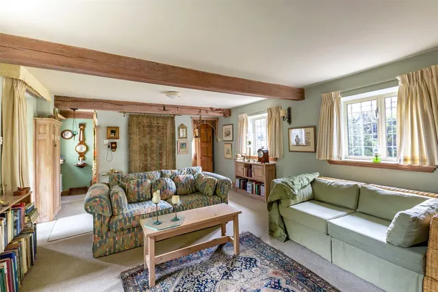 Easebourne Street, Midhurst, GU29, photo 2