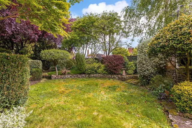 Easebourne Street, Midhurst, GU29, photo 3