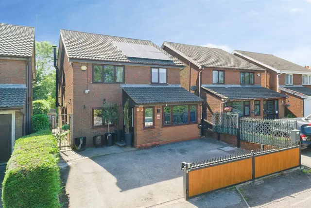 Stratford Road, Hockley Heath, B94, photo 1