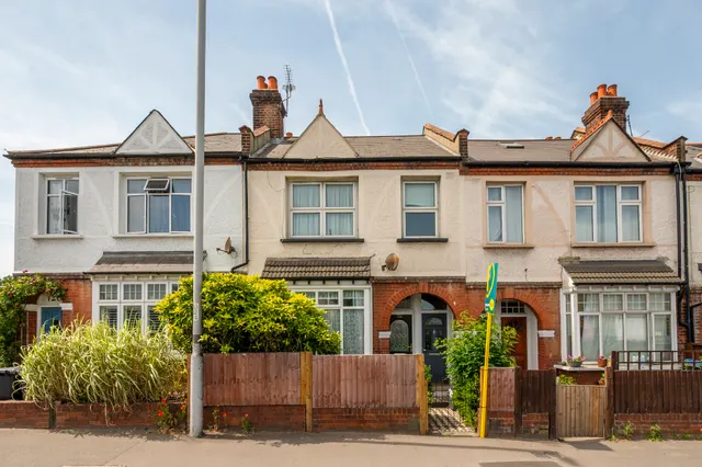 126a Morden Road, London, photo 1