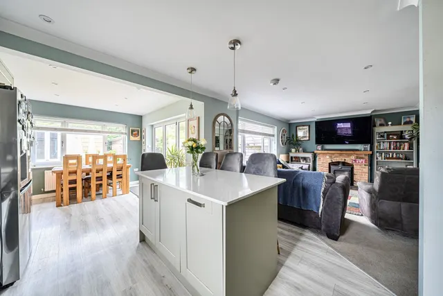 Greenway Close, Lymington, SO41, photo 1