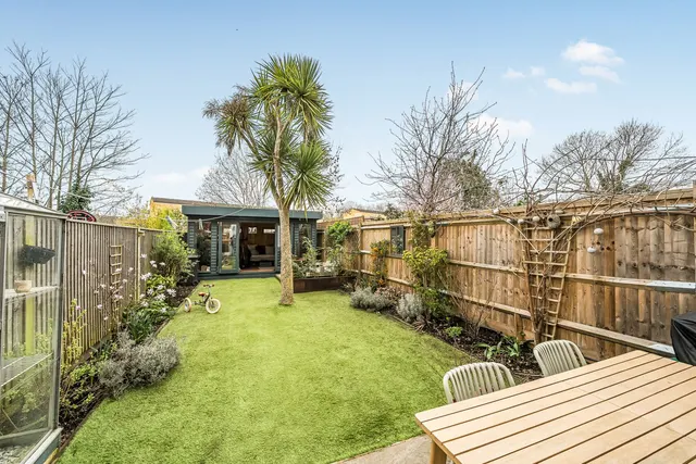 Venner Road, SE26, photo 1
