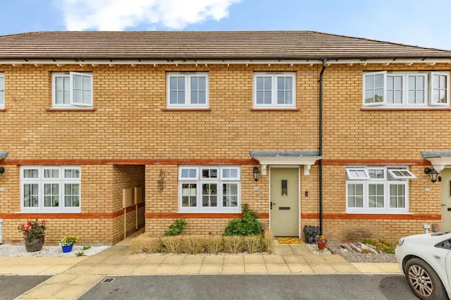 Foxglove Close, Newton Abbot, photo 1