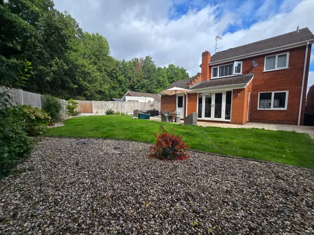 Osprey Park Drive, Kidderminster, photo 2