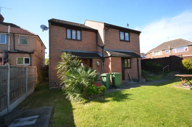 Fossington Road, Abbey Wood, DA17 5DS, photo 1