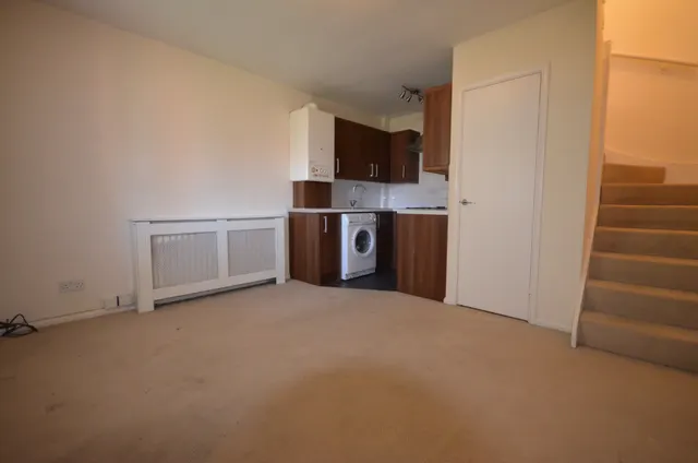 Photo 2 — Fossington Road, Abbey Wood, DA17 5DS