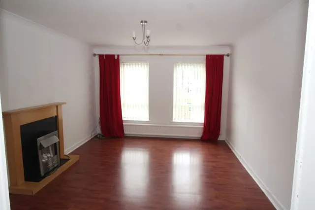 Photo 2 — Sutherland Way, Livingston, West Lothian, EH54
