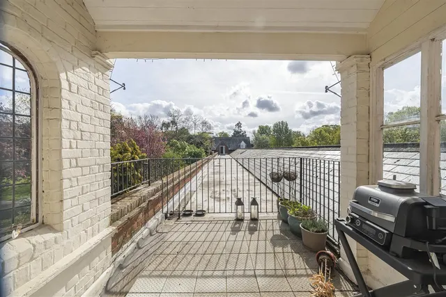 Photo 2 — Hatch Lane, Windsor, SL4 3QR