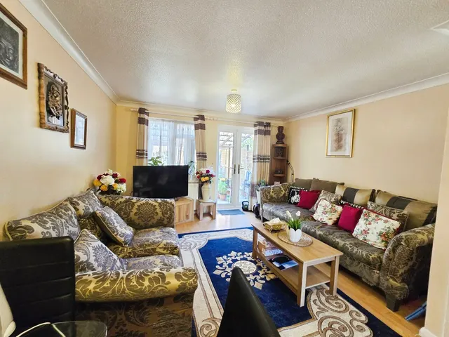 Photo 3 — Britten Close, Ash, Surrey, GU12 6LS
