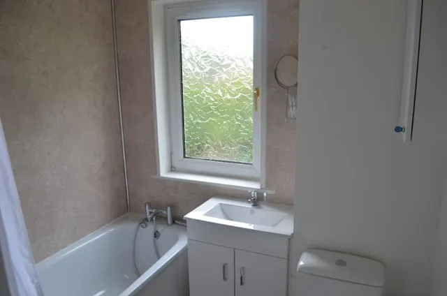 Millburn Street, Falkirk, FK2, photo 3