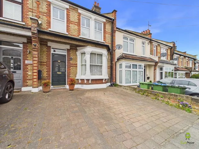 Rochdale Road, London, SE2, photo 1