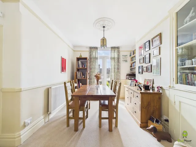 Rochdale Road, London, SE2, photo 3