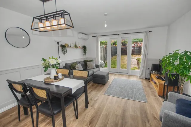 Rose Hill Way, Mawsley, photo 3